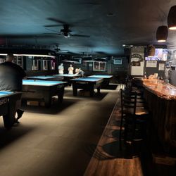 Cue Time Billiards - Pool area
