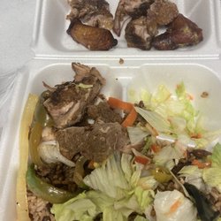 Donna's Caribbean Restaurant - Jerk pork