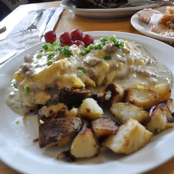 Lucky's Cafe - Biscuits and gravy - Coffee & Tea Near Me - Cleveland, Ohio Lucky's Cafe - Biscuits and gravy - Coffee & Tea Near Me - Cleveland, Ohio
