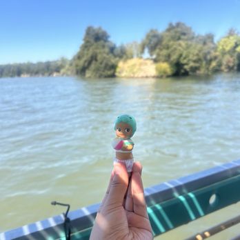 Sac Brew Boat - Sunny Angel on da boat - Boat Tours Near Me - Sacramento, California Sac Brew Boat - Sunny Angel on da boat - Boat Tours Near Me - Sacramento, California