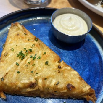 Catch 122 - Potatoes - Breakfast & Brunch Near Me - North Vancouver, British Columbia