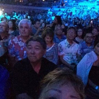 Neal S Blaisdell Arena - seating capacity is enormous, good looking crowd - Stadiums & Arenas Near Me - Honolulu, Hawaii Neal S Blaisdell Arena - seating capacity is enormous, good looking crowd - Stadiums & Arenas Near Me - Honolulu, Hawaii