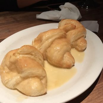 Cheddar's Scratch Kitchen - Butter Croissants!!! Heaven! - American Near Me - Sugar Land, Texas