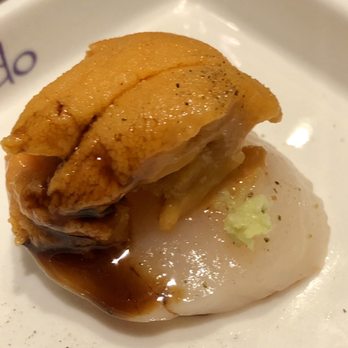 Sushi Jin - Scallop with uni - Japanese Near Me - Vancouver, British Columbia