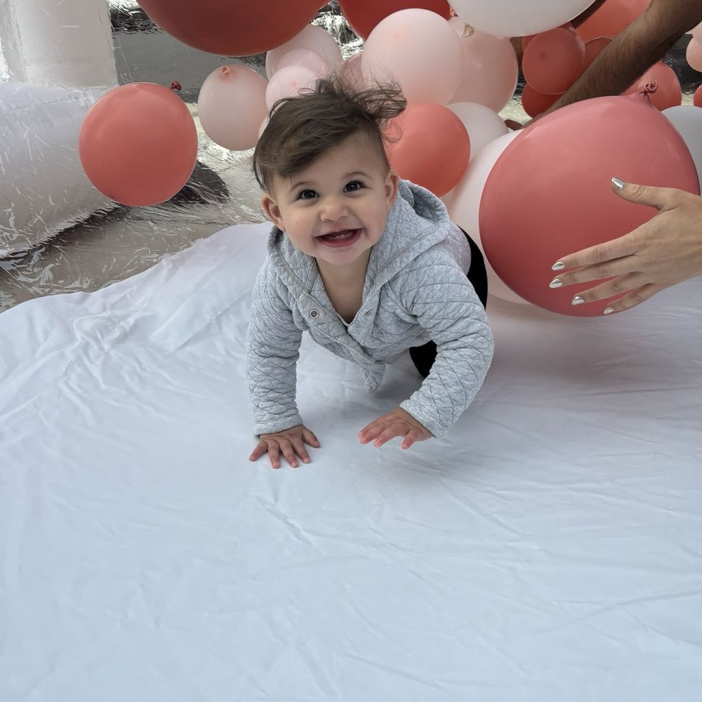 HappyFeet Play Zone - Baloon pop - Bounce House Rentals Near Me - Oakland, California HappyFeet Play Zone - Baloon pop - Bounce House Rentals Near Me - Oakland, California
