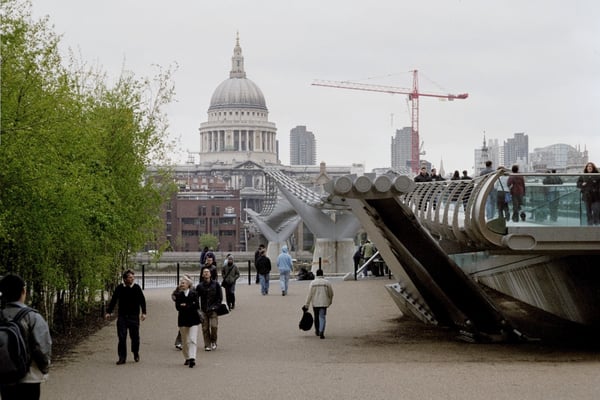 Millennium Bridge by null