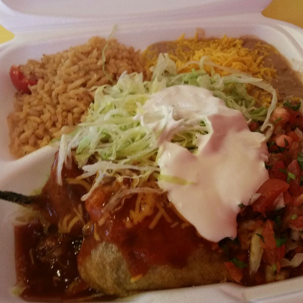 Nico's Taco Shop - Chile rellenos with rice and beans. Good, but sitting in way too much cooking oil. - Mexican Near Me - Tucson, Arizona Nico's Taco Shop - Chile rellenos with rice and beans. Good, but sitting in way too much cooking oil. - Mexican Near Me - Tucson, Arizona
