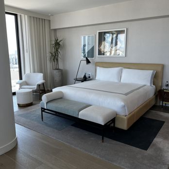 Thompson Hollywood - Hotels Near Me - Los Angeles, California