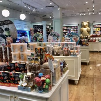 Lolli And Pops - the inside of a store - Candy Stores Near Me - Glendale, California Lolli And Pops - the inside of a store - Candy Stores Near Me - Glendale, California
