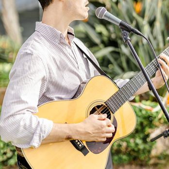 Johnny Martin - 2023 wedding in Rancho Santa Fe - Musicians Near Me Johnny Martin - 2023 wedding in Rancho Santa Fe - Musicians Near Me