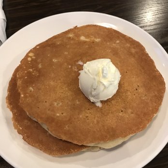 Broken Yolk Cafe - Buttermilk pancakes - Breakfast & Brunch Near Me - Yuma, Arizona