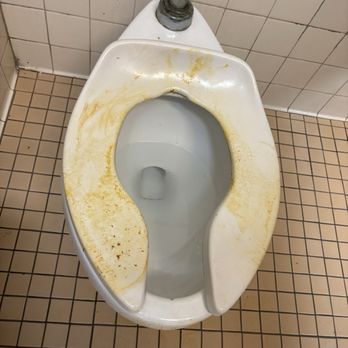 Wayne Ruble Middle School - A dirty toilet - Middle Schools & High Schools Near Me - Fontana, California Wayne Ruble Middle School - A dirty toilet - Middle Schools & High Schools Near Me - Fontana, California