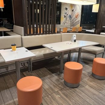 McDonald's - Tables - Burgers Near Me - Benson, Arizona McDonald's - Tables - Burgers Near Me - Benson, Arizona