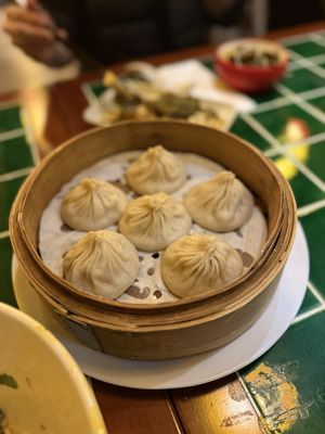 Mian & Bao by null