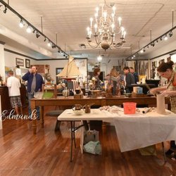 Four Corners Framing and Gallery - Uncorked & Artsy 2017!