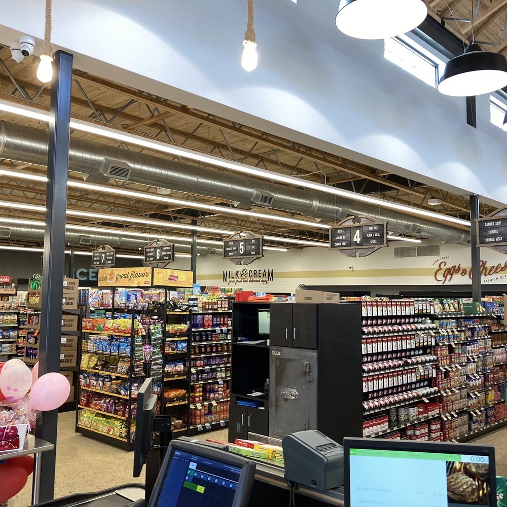 Gunn's Fresh Market - view of the the store from the cash register area - Grocery Near Me - Wilson, Arkansas Gunn's Fresh Market - view of the the store from the cash register area - Grocery Near Me - Wilson, Arkansas