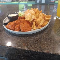 The Headquarters Restaurant & Sports Bar - Boneless wings.