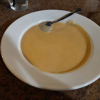 C'est la Vie Restaurant & Bakery - Lobster bisque - French Near Me - Laguna Beach, California C'est la Vie Restaurant & Bakery - Lobster bisque - French Near Me - Laguna Beach, California
