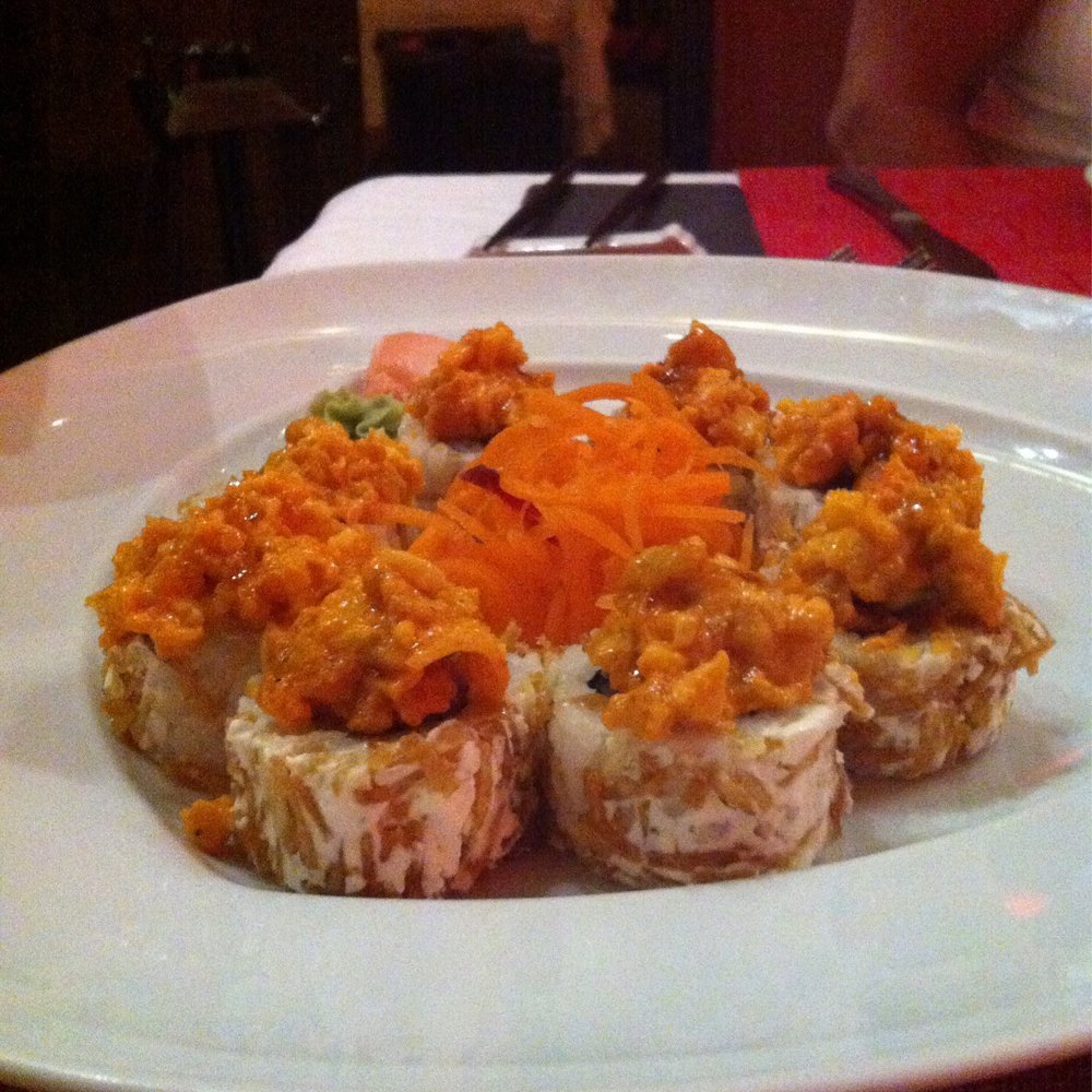 Gong - Lobster Roll - Asian Fusion Near Me - Nuevo Vallarta, NAY