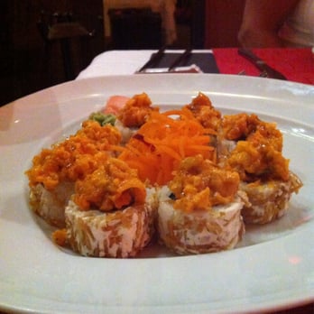 Gong - Lobster Roll - Asian Fusion Near Me - Nuevo Vallarta, NAY