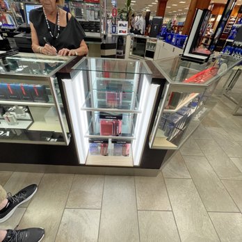 Dillard's - Sweet yet knowledgeable, lady helping my fiancé pick a fragrance. - Department Stores Near Me - Frisco, Texas Dillard's - Sweet yet knowledgeable, lady helping my fiancé pick a fragrance. - Department Stores Near Me - Frisco, Texas