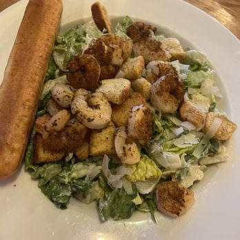 Applebee's Grill + Bar - Grilled Blackened Shrimp Caesar Salad - American Near Me - Camby, Indiana
