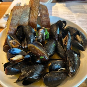 Sixty Vines - Wine Bars Near Me - Winter Park, Florida