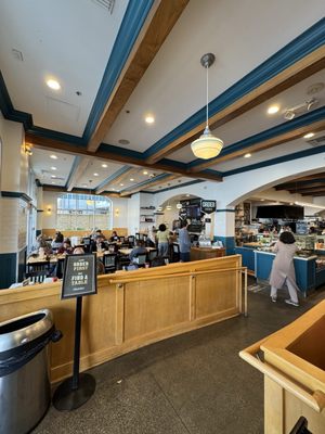 Claudine Artisan Kitchen & Bakeshop by null