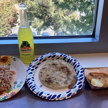 Pupuseria Jennifer - Before consuming the consome sauce. Nice lunch of pupusa and Quesabirria. - Food Trucks Near Me Pupuseria Jennifer - Before consuming the consome sauce. Nice lunch of pupusa and Quesabirria. - Food Trucks Near Me