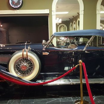 Volo Museum - Fun day at Volo Auto museum.  Dusenbergs, Mustangs, Corvettes,much more. - Museums Near Me - Volo, Illinois