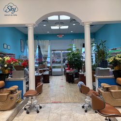 Sky Nails & Spa