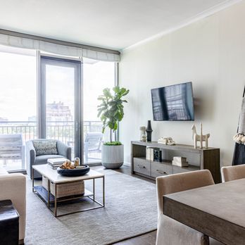 Studio Tissé - living room - Interior Design Near Me Studio Tissé - living room - Interior Design Near Me