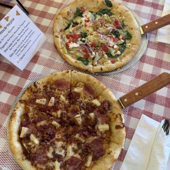 Bill's Pizza - 10" Elton John and 10" Hawaiian BBQ.  I listed the Hawaiian BBQ second but trust me it is their NUMBER 1 pizza to my taste buds! - Pizza Near Me - Prescott, Arizona