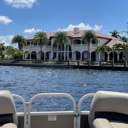On the Intracoastal Watersports & Pontoon Boats
