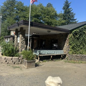 Clarks Restaurant - Burgers Near Me - Artic, Washington Clarks Restaurant - Burgers Near Me - Artic, Washington