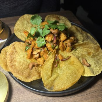 Grandmas Philly - Salmon in a basket - Thai Near Me - Philadelphia, Pennsylvania