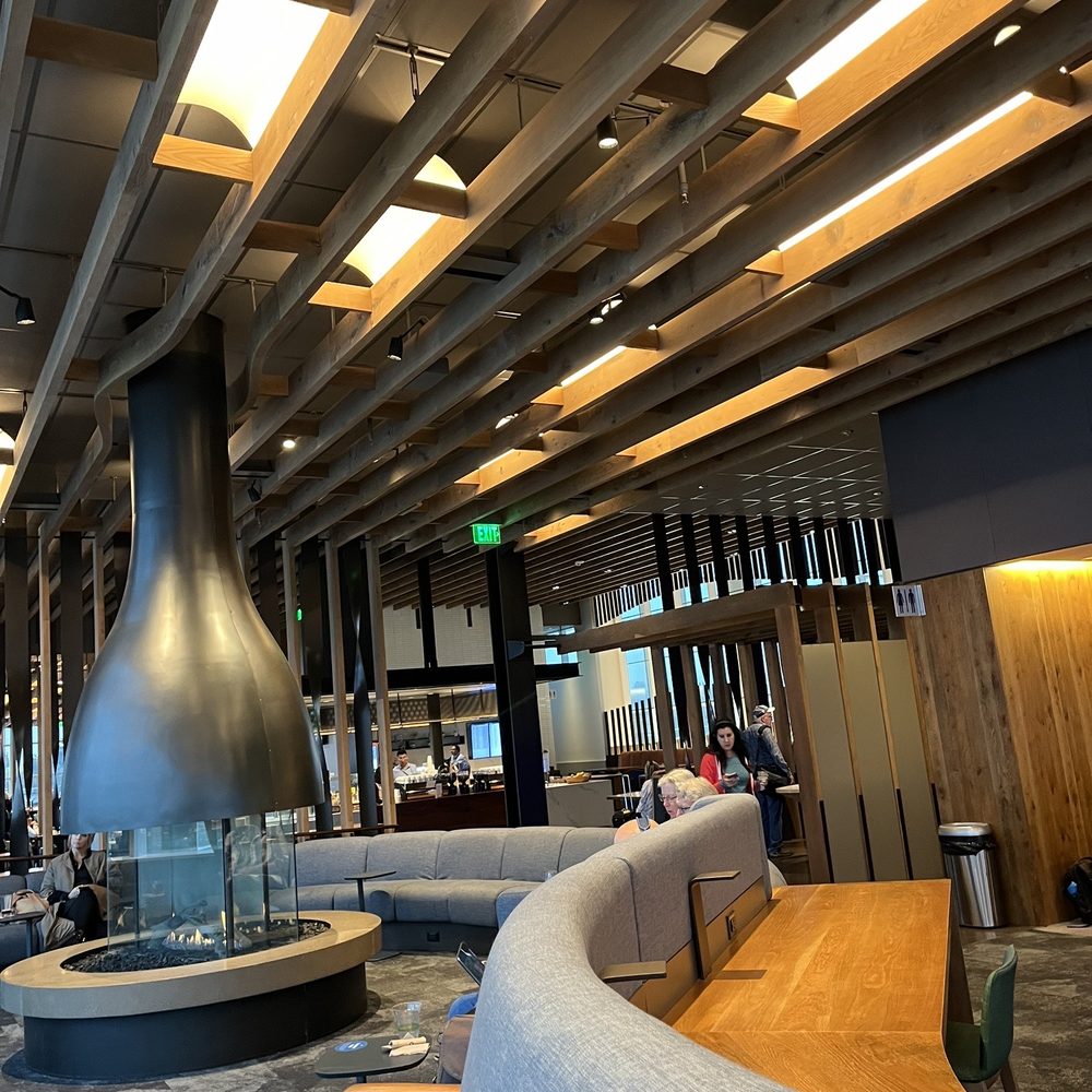 Alaska Airlines Lounge - Concourse D - Lounge at Concourse N - Airport Lounges Near Me - Seattle, Washington