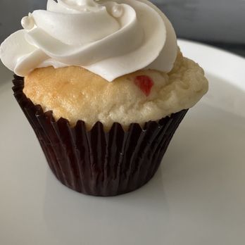 Genesis Decorations and Cakes - Cherry Filling Cupcake - Custom Cakes Near Me - Albuquerque, New Mexico