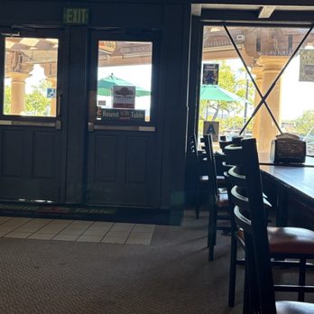 Round Table Pizza - Looking out the front door area. - Pizza Near Me - El Cajon, California Round Table Pizza - Looking out the front door area. - Pizza Near Me - El Cajon, California