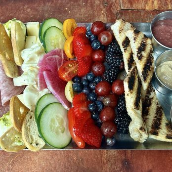 Cork & Barrel Craft Kitchen & Microbrewery - Nosh board - Pubs Near Me - Round Rock, Texas