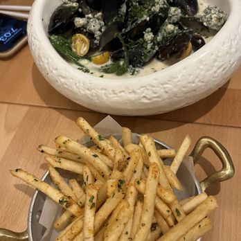 The Wild Artichoke - Parisian Steam Mussel w/ truffle french fries - New American Near Me - Yorba Linda, California The Wild Artichoke - Parisian Steam Mussel w/ truffle french fries - New American Near Me - Yorba Linda, California