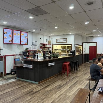 Farm To Smash - Inside - Burgers Near Me - San Diego, California Farm To Smash - Inside - Burgers Near Me - San Diego, California