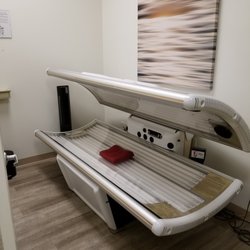 Fabutan - Red Light Therapy - To reduce the appearance of Fine Line, Scars and Wrinkles