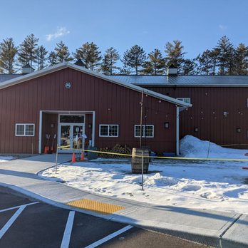 Hobbs Brewing Company - the outside of the building - Breweries Near Me - Ossipee, New Hampshire Hobbs Brewing Company - the outside of the building - Breweries Near Me - Ossipee, New Hampshire