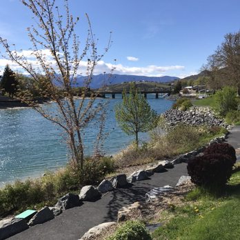 Campbell's Resort - Resorts Near Me - Chelan, Washington