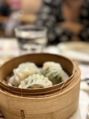 Triple Crown Restaurant by null