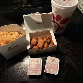 Chick-fil-A - Fast Food Near Me - Chesterfield, Missouri Chick-fil-A - Fast Food Near Me - Chesterfield, Missouri