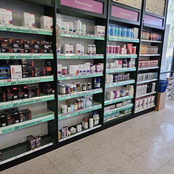 GNC - Inside the store - Health Markets Near Me - Studio City, California