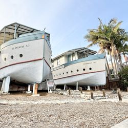 Encinitas Boathouses - Boat Shaped House