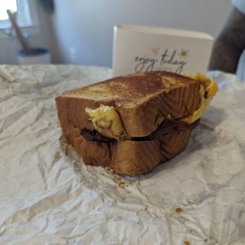Cafe Curbside - Bacon egg and cheese drop - Sandwiches Near Me - Capitol Heights, Maryland